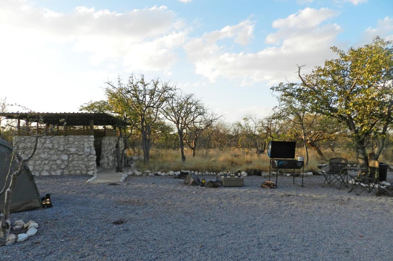Etosha Village Campsite Okaukuejo Exteriör bild